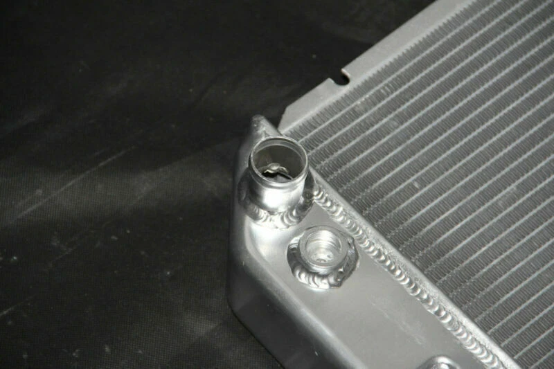 Radiador KKS 1988 89 90 91 92 1993 CHEVY GMC C/K 1500 2500 V6 V8 21" W NÚCLEO Foto 3 de 4