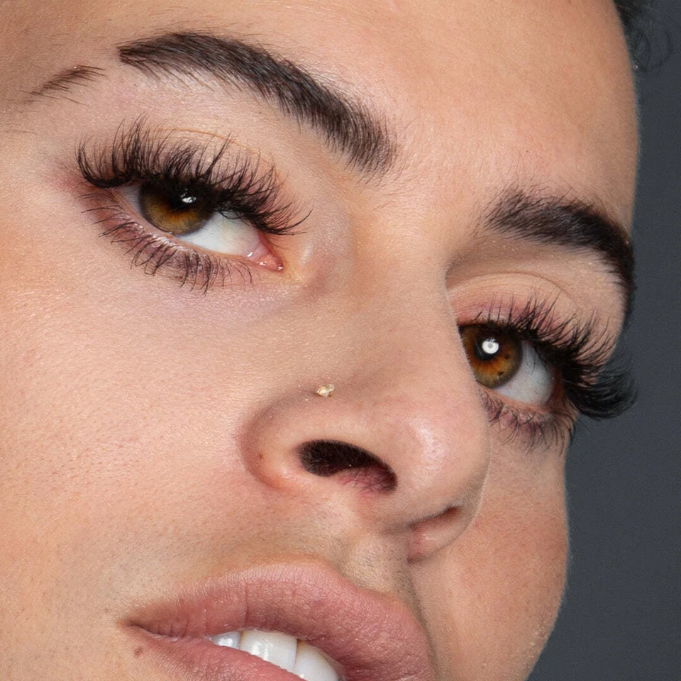 GladGuy Lashes - Image 2 of 3