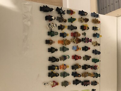 Get 10 Logo Figurines, Five Weapons And One Pet Five Sets Available