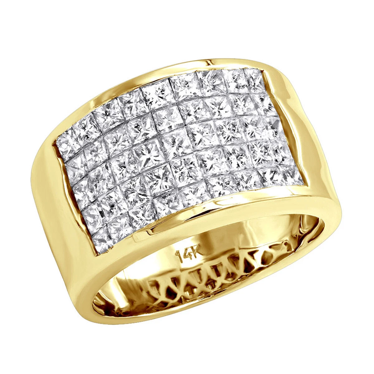 Gold ring shop with 5 diamonds