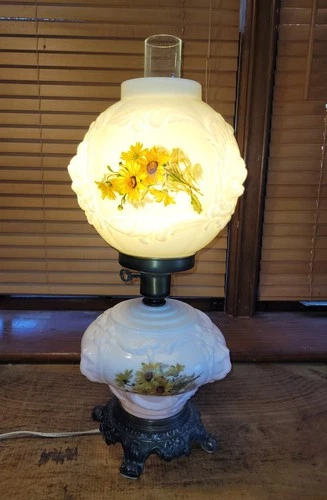 Vintage Electric Hurricane Lamp