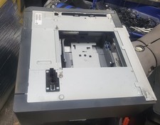 HP Color Laserjet CF084A - #3 - 550 arkuszy taca na papier - używana, świetny stan