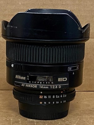 NIKON AF NIKKOR 14mm F/2.8D ED ULTRA WIDE ANGLE LENS- PLEASE SEE DESCRIPTION.