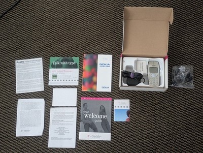 Nokia 3390 T-Mobile Cell Phone with all Original Packaging & Booklets