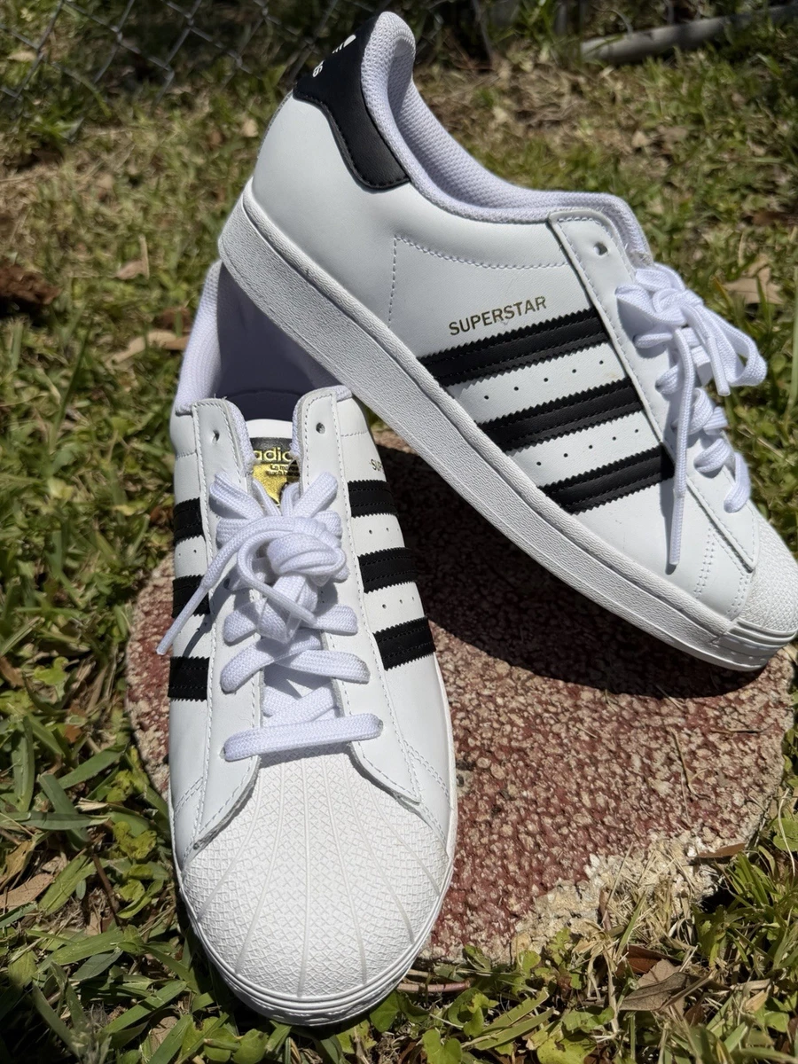 Preços baixos em adidas Superstar Footwear White Black | eBay