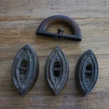 Set of 3 ~ The A.C. Williams Ravenna Ohio SAD IRONS w/bentwood handle antique