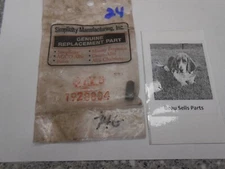 Simplicity 1928804 Set Screw Sq Hd Cup Point 1/4-20x.375 G8 Black OEM NOS