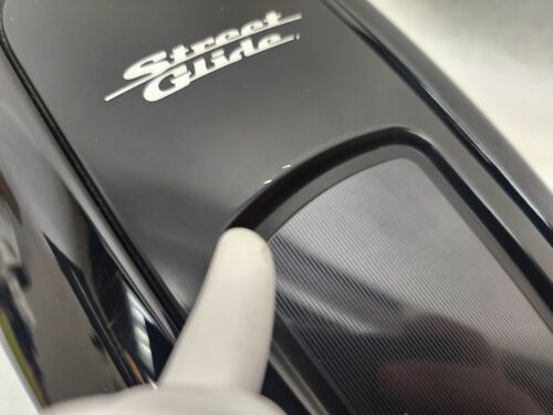 OEM Harley Davidson Street Glide Side Fill Fuel Tank Black Console Used - Picture 3 of 17