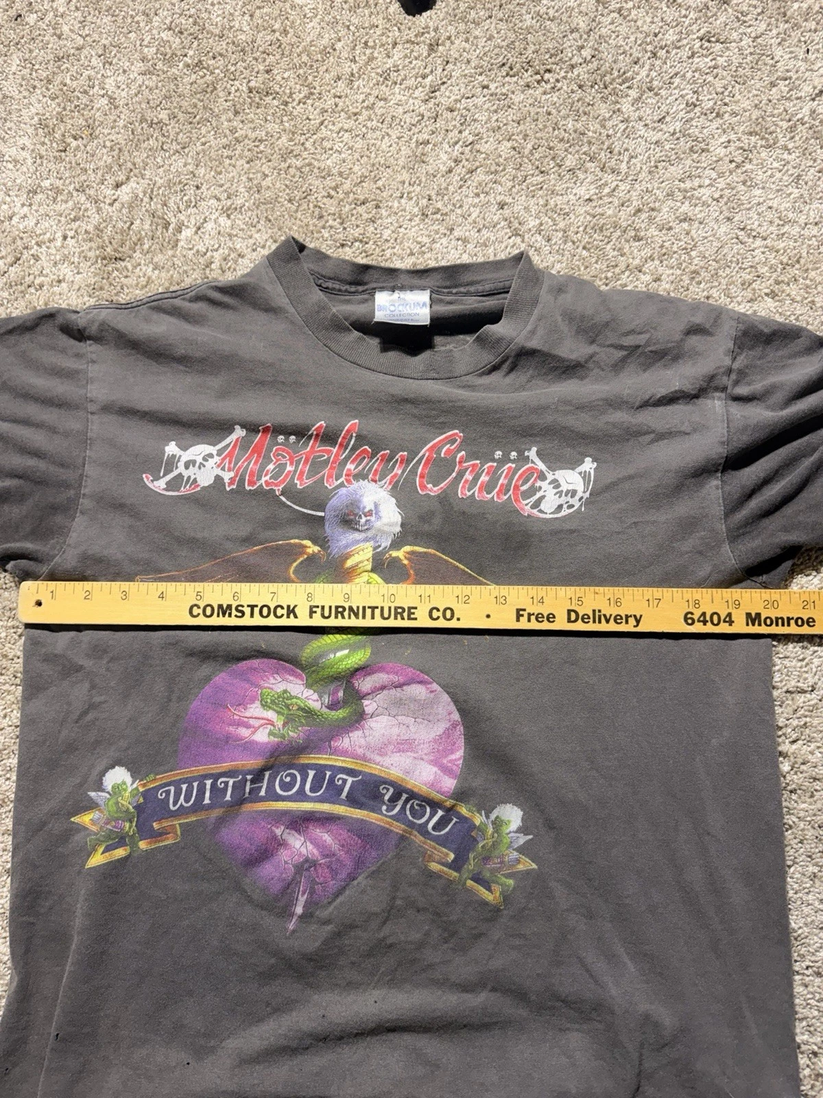 Vintage 1989 Motley Crue Dr. Feelgood Without You Shirt Size M - product detail image 7