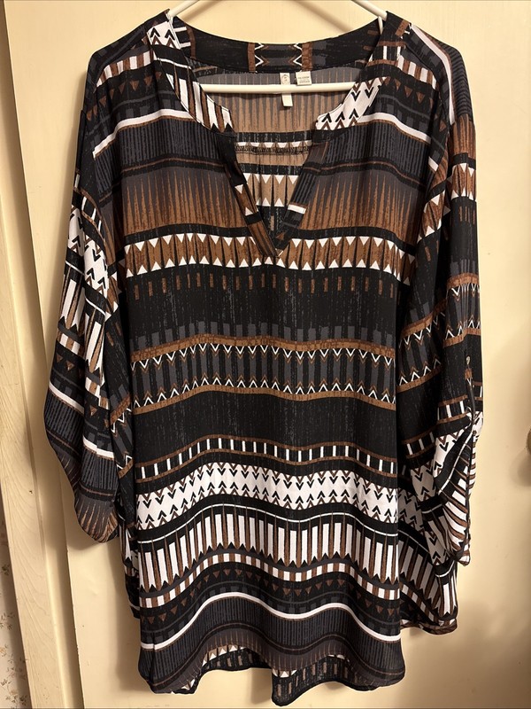 Women’s Cato Plus Size 26/28W Brown Multi Long Sleeve Vneck Blouse