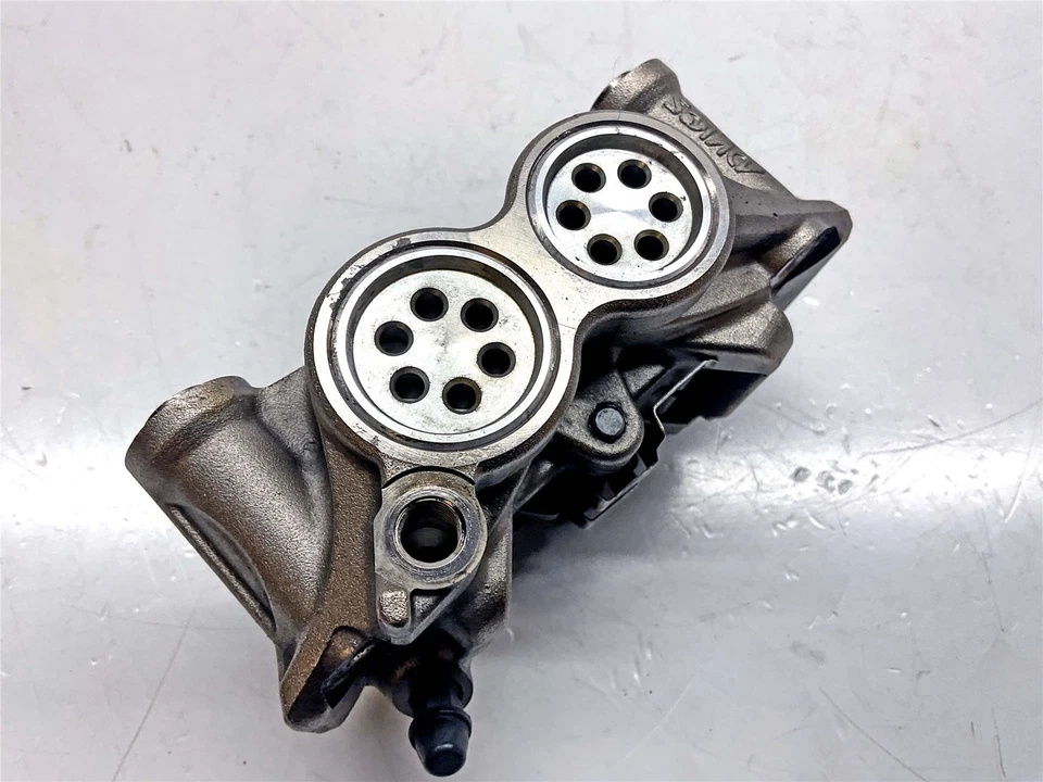 2015 Yamaha YZF R1M Front Brake Caliper Right - 2CR2580U0000 - Image 3 of 4