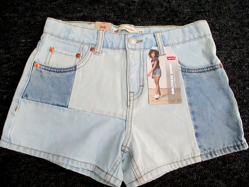 NWT Levi's Girls Girlfriend Shorts Denim Blue Stretch  Sz 12