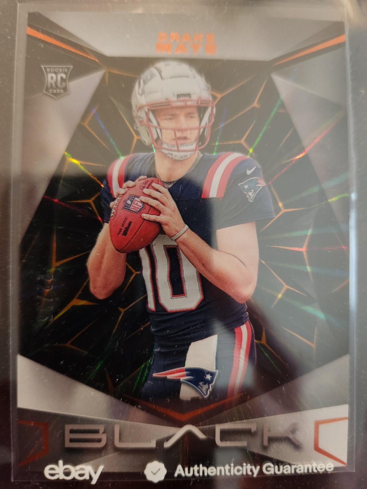 2024 Panini Black Rookies Drake Maye #128 Citrine #22/25 RC Patriots SSP