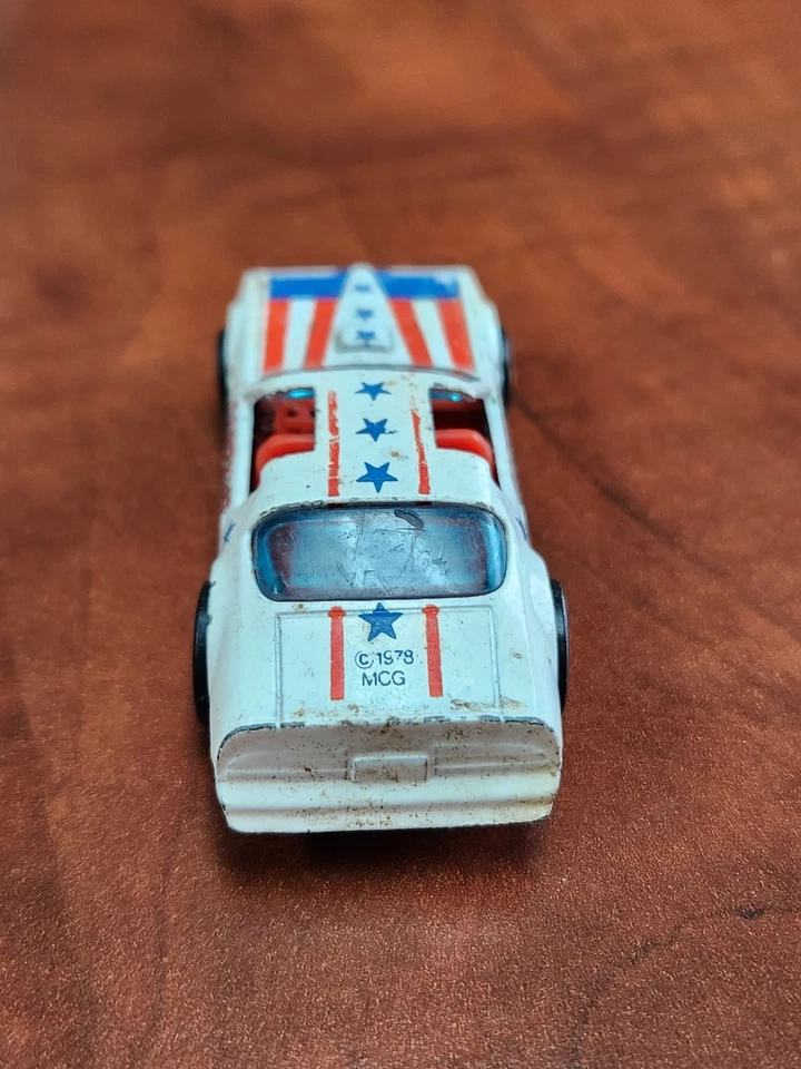VINTAGE 1977 HOT WHEELS HOT BIRD CAPTAIN AMERICA DIE CAST R332 - Image 4 of 4