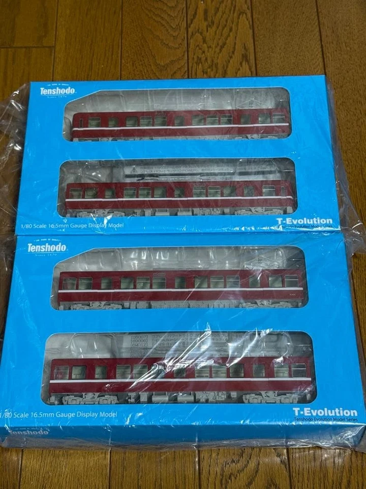 Set 4 auto Tenshodo 1/80 Keikyu prima generazione serie 1000 con parti... - Immagine 2 di 4