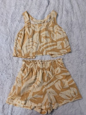 ILLA ILLA Beige Leaf Print 2 Piece Rayon Linen Top & Shorts Set Button Closure M