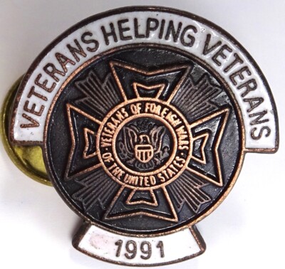 Veterans of Foreign Wars Veterans Helping Veterans of the United States Pin 1991