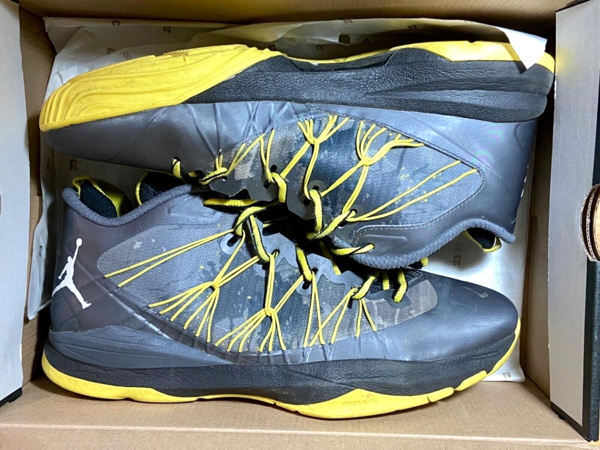 Nike Air Jordan\'s‎ 2014 CP3 Vll AE Men’s Size US 10 Gray & Yellow Neon Jordan CP3.VII AE Black 2014 for Sale | Authenticity  main image 4