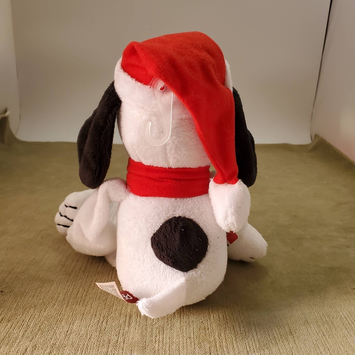 Dan Dee Collectors Choice Snoopy Christmas Plush Pet Toy Dan Dee Collectors Choice Snoopy Christmas Plush Pet Toy