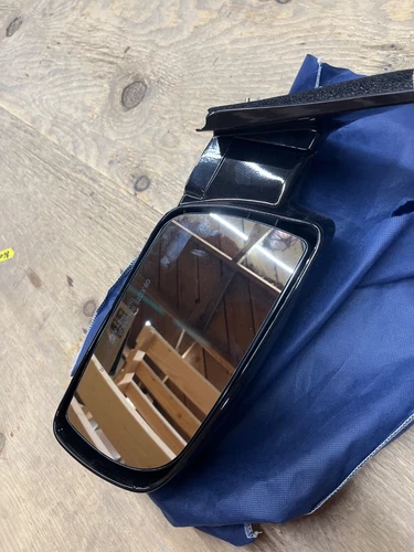 For 1992-1999 SUBURBAN TAHOE YUKON BLAZER Manual Mirror Passenger Side 15764760