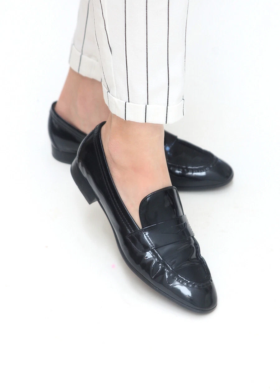 TOD’S TODs Mocassini in vernice scarpe basse slip on pelle Made in Italy