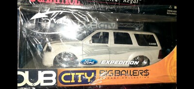1/18 Jada Ford Expedition White Very Rare | eBay