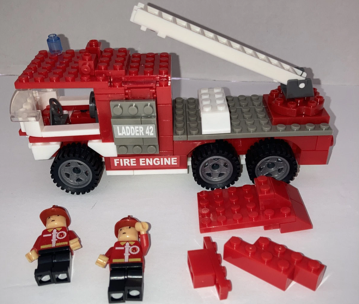 Lego fire online truck with ladder