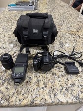 Nikon D3000 Digital DSLR Camera w/ DX AF-P Nikkor 18-55mm f/3.5-5.6 Lens, Flash