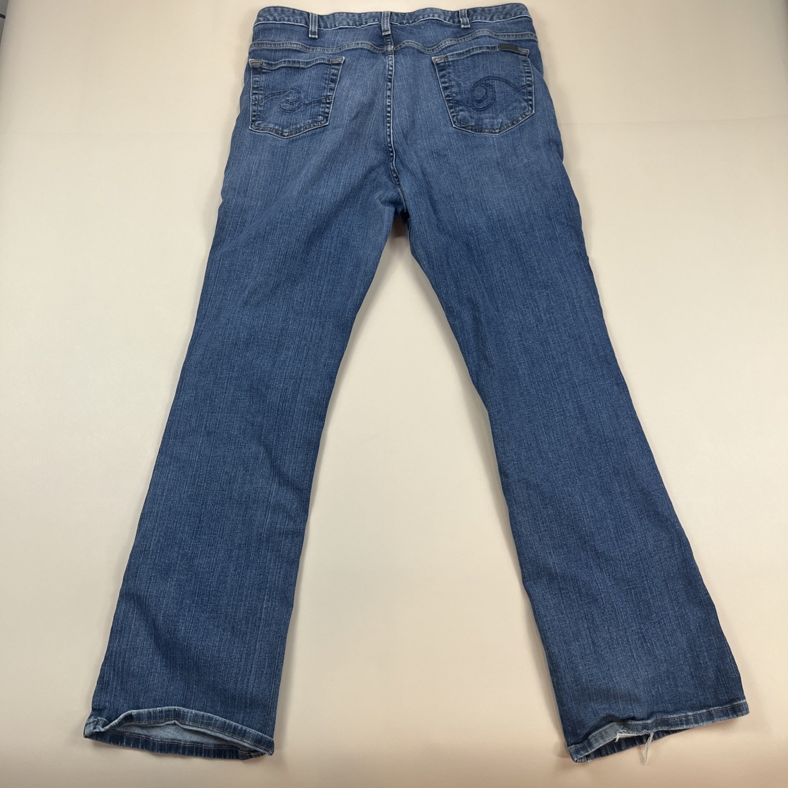 Carhartt Women’s Jeans Size 16 Blue Original Fit Denim Stitched Pocket Design thumbnail 5