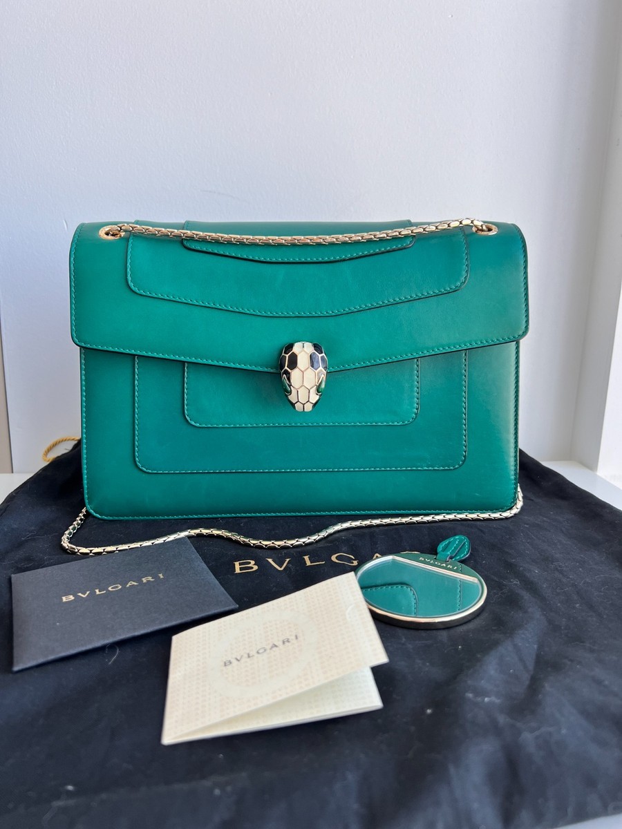 BVLGARI Serpenti Forever Crossbody Bag in Emerald Green  display picture 1