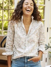 Frank and Eileen Woven Button Up Poplin Tiny Floral White Flowers Sz M EUC