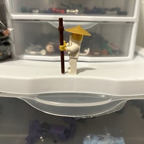 Lego Ninjago SENSEI WU MINIFIG From Set 9450
