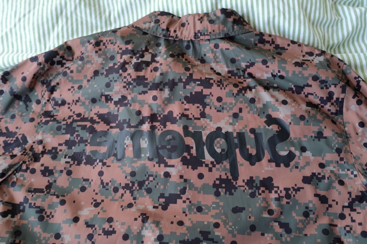 Comme Des Garçons CDG Supreme Coaches Jacket Digi Camo SS Comme Des Garçons CDG Supreme Coaches Jacket Digi Camo SS