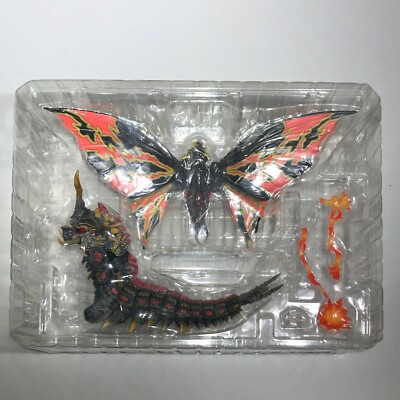 Bandai S.H.MonsterArts Figure Battra adult & Larva special Color