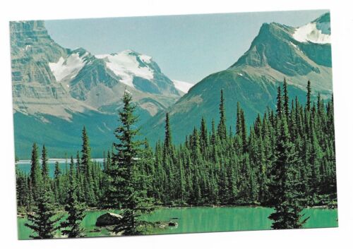 Canada Post Office 8c Pre-stamped postcard - Maligne Lake - Alberta - Picture 1 of 2