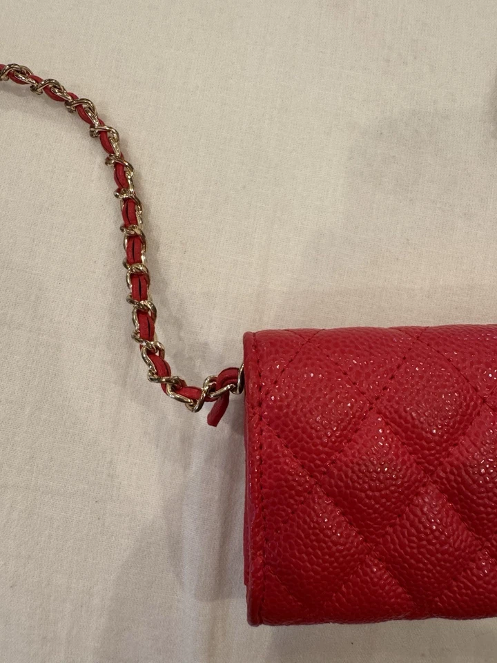 Chanel Rojo Caviar Mini Clásico Solapa Cintura Bolso/Cinturón Foto 4 de 4