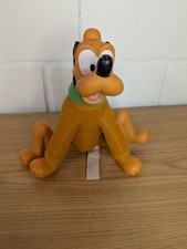 Walt Disney Pluto Hund Goofy Playmate Plüschfigur 17cm Orange Gummikopf Sitzend