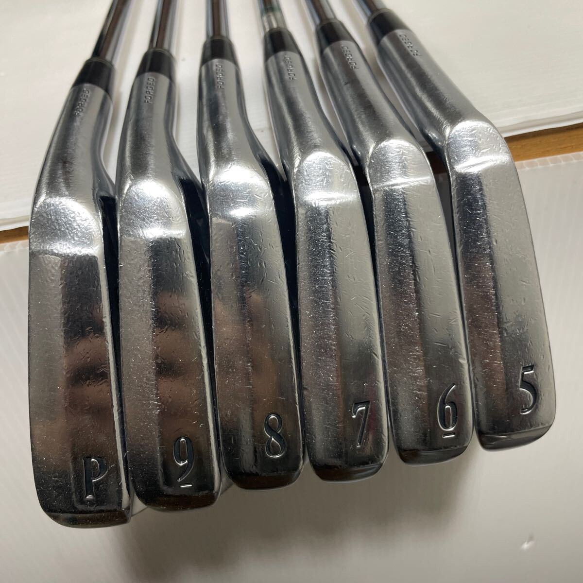 ⭐️値下依頼対応中SRIXON z945 アイアン 5-P S200 D.S.T Dunlop SRIXON Z945 5I-PW 6 Iron Set DYNAMIC GOLD D.S.T. S200