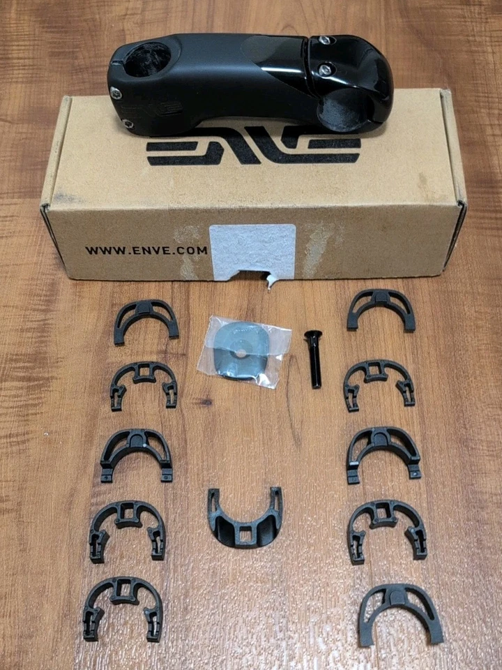 🚴ENVE Vástago de carretera aerodinámico de carbono en ruta 110 mm -7°, + espaciadores Enve🚴NUEVO EN CAJA🚴 Foto 2 de 4
