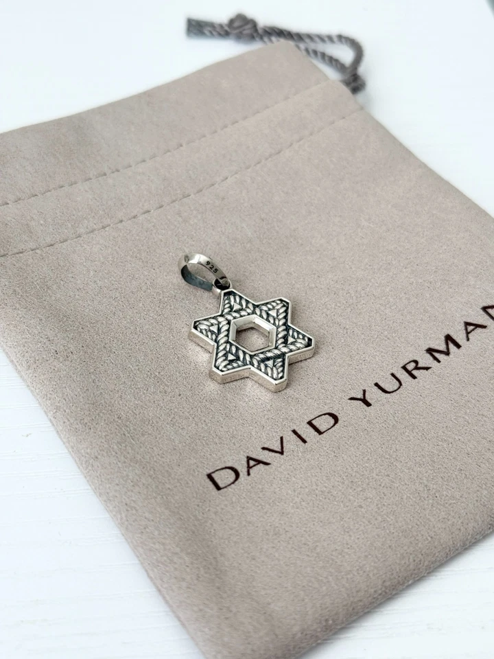 Amuleto colgante de zafiro azul estrella de David para hombre David Yurman en plata de ley Foto 2 de 4