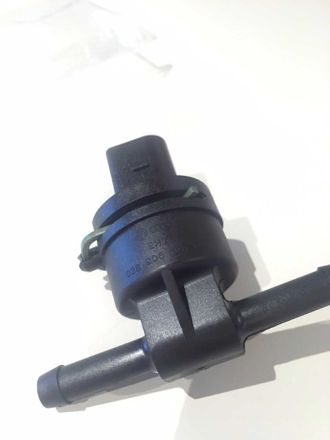 038906081B ORIGINALE VW Audi Seat Skoda-DIESEL FUEL mittente Temperatura