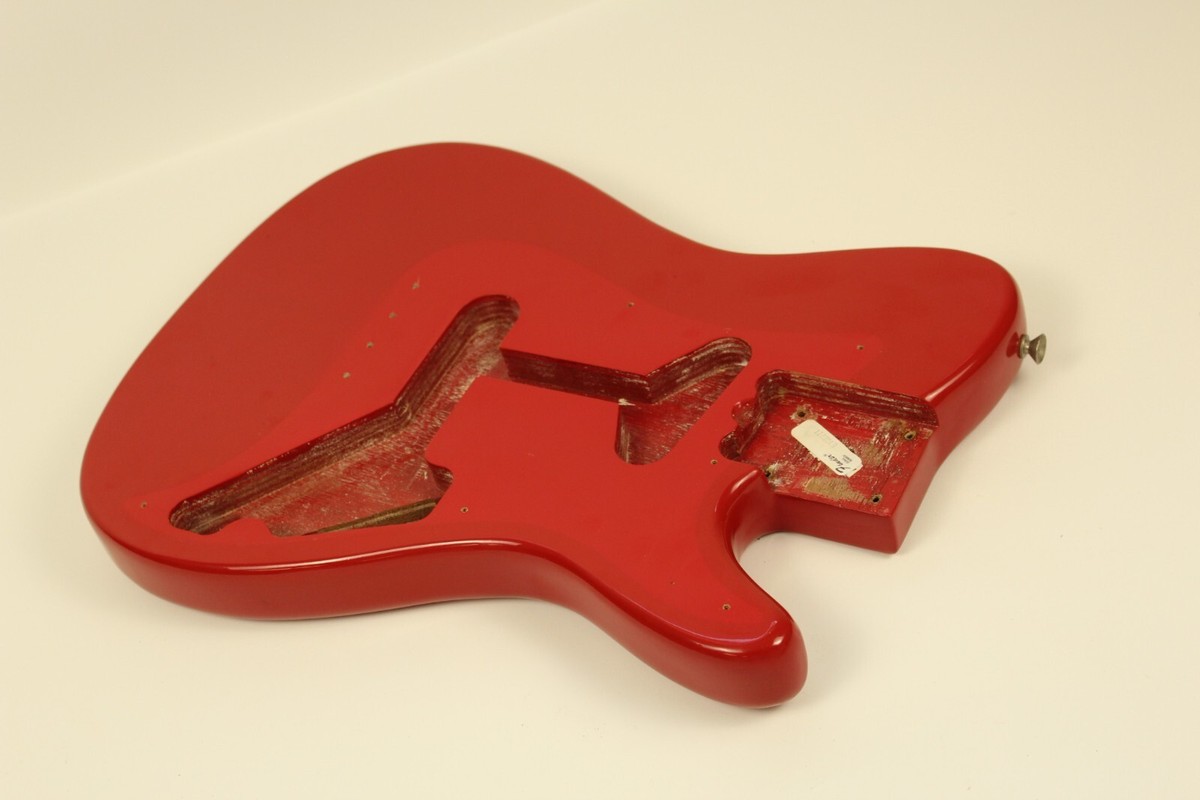 Fender Bullet 1982年　USA製 1980-1981-1982 Vintage Fender Bullet Standard S-1 Dakota Red