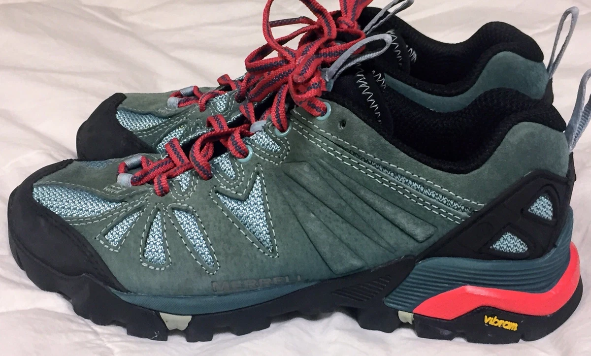 Merrell Select Fresh Womens Hiking waterproof Size 6 Vibram