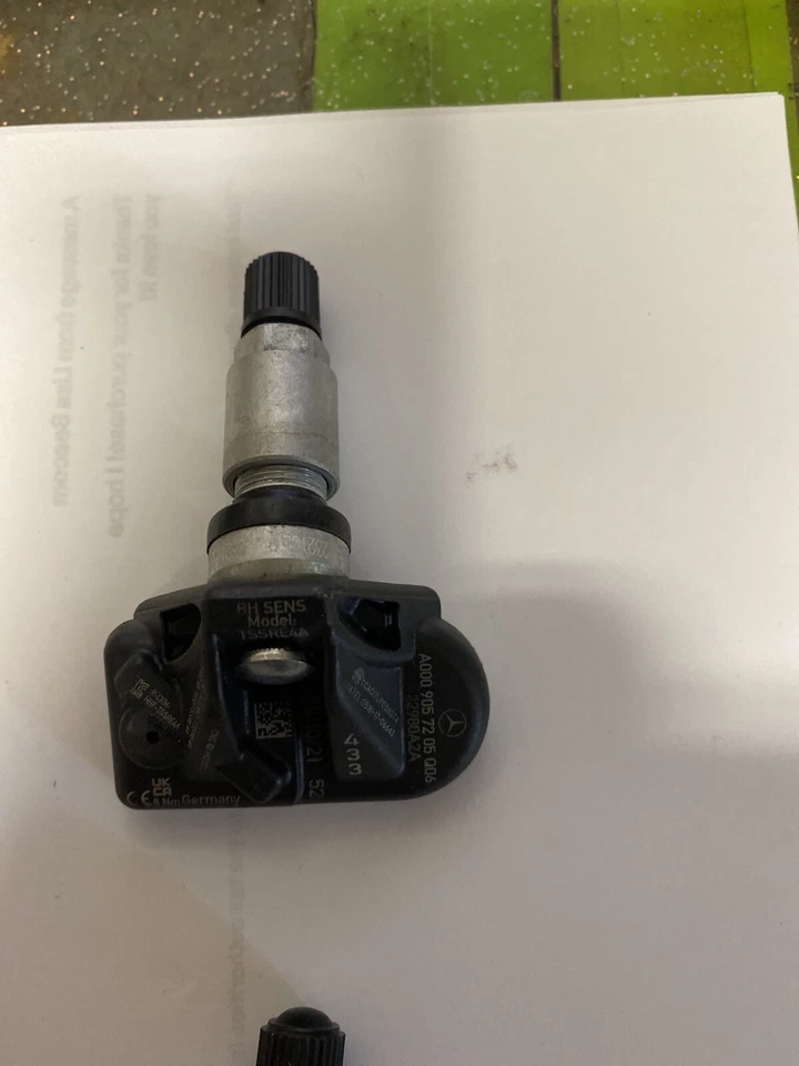 Mercedes, Juego de 4 TPMS para Sprinter A, CLA, GLE, Parte #A000 905 7205 Q06 Foto 2 de 4