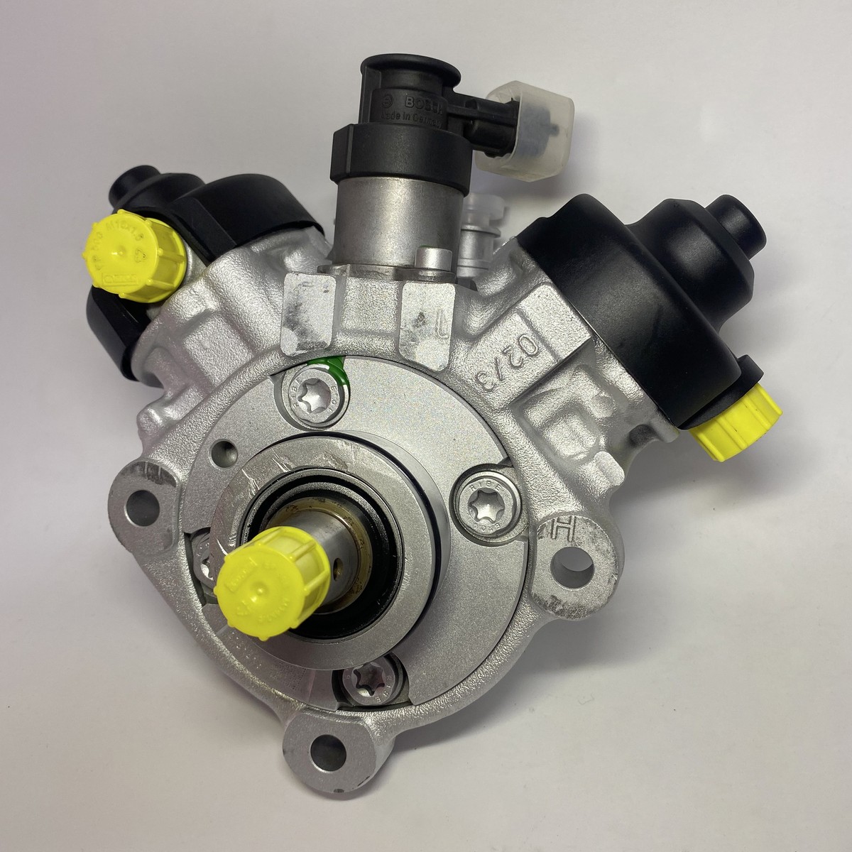 カズ Auto Vehicle Speed Sensor for ISUZU Engine Truck CXZ81