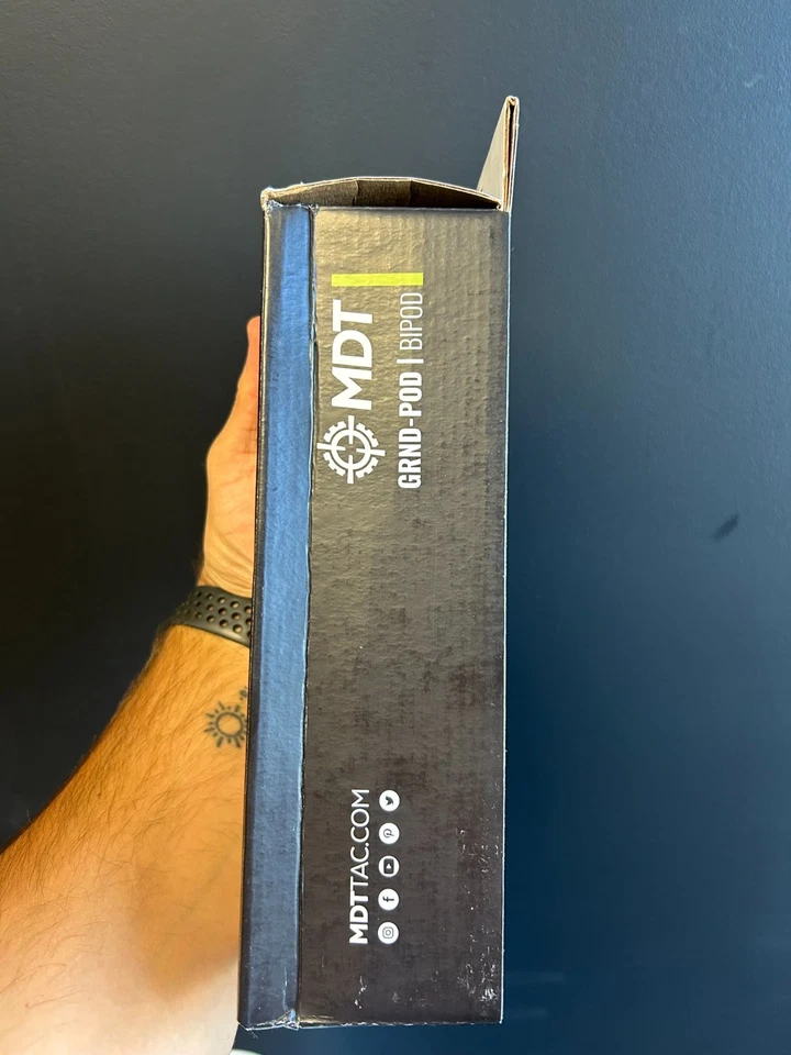 MDT GRND-POD bípode RRS cola de milano, patas de fibra de carbono - 105561-BLK Foto 3 de 4