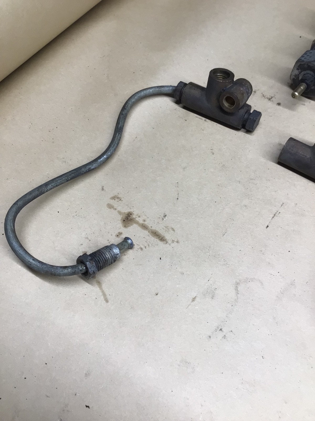 1966-80 Rolls Royce Silver Shadow Wraith II Height Control Valve Pipe Hoses 4pc