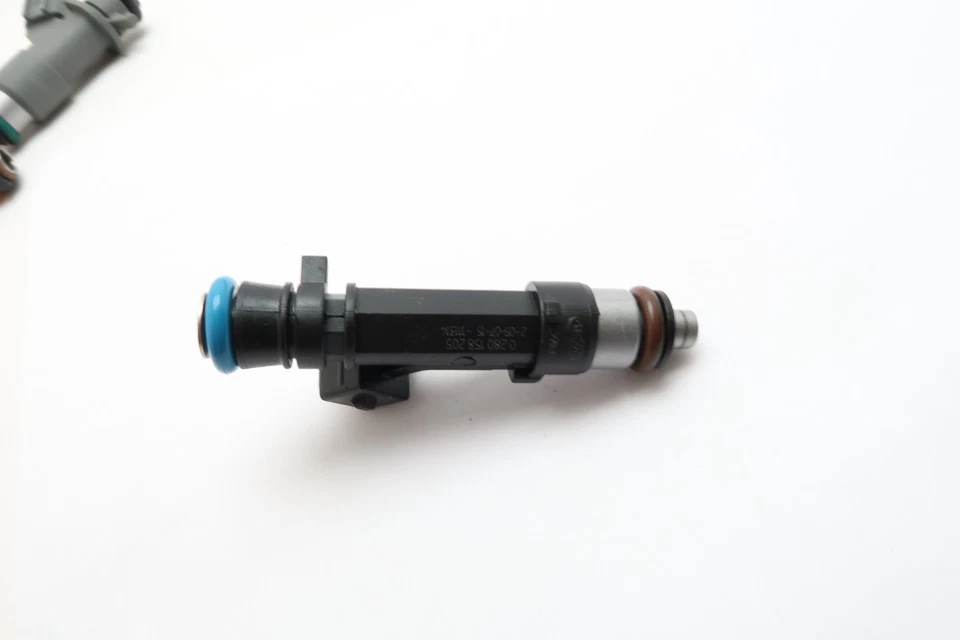 套装 4 原始设备制造商燃料连接器 适用于雪佛兰 CRUZE 限量版 2016 1.4 涡轮发动机 0280158205 — 第 3/3 张图片