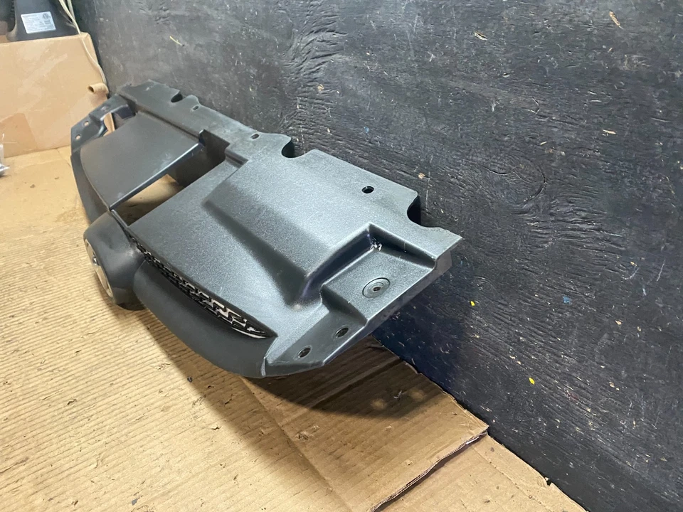 2010 to 2015 Hyundai Tucson Front Upper Grille Grill OEM T6732 DG - Image 2 of 4