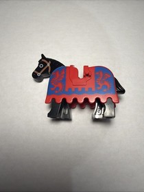 LEGO Black Horse Minifigure Red Blue Dragon Armor Barding Castle 6086 6085 6060